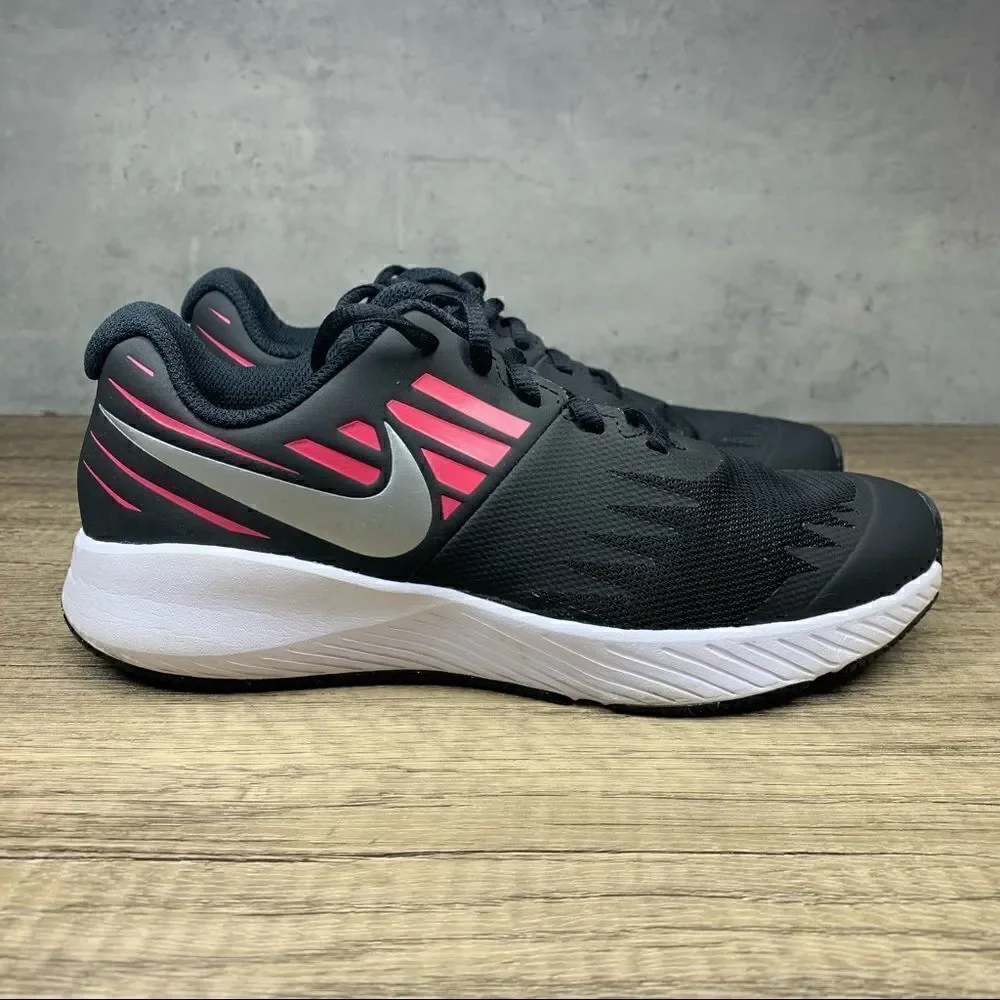 Nike~Star Runner 2~Black/Pink Running Shoes Youth Girls~US 4.5Y‎